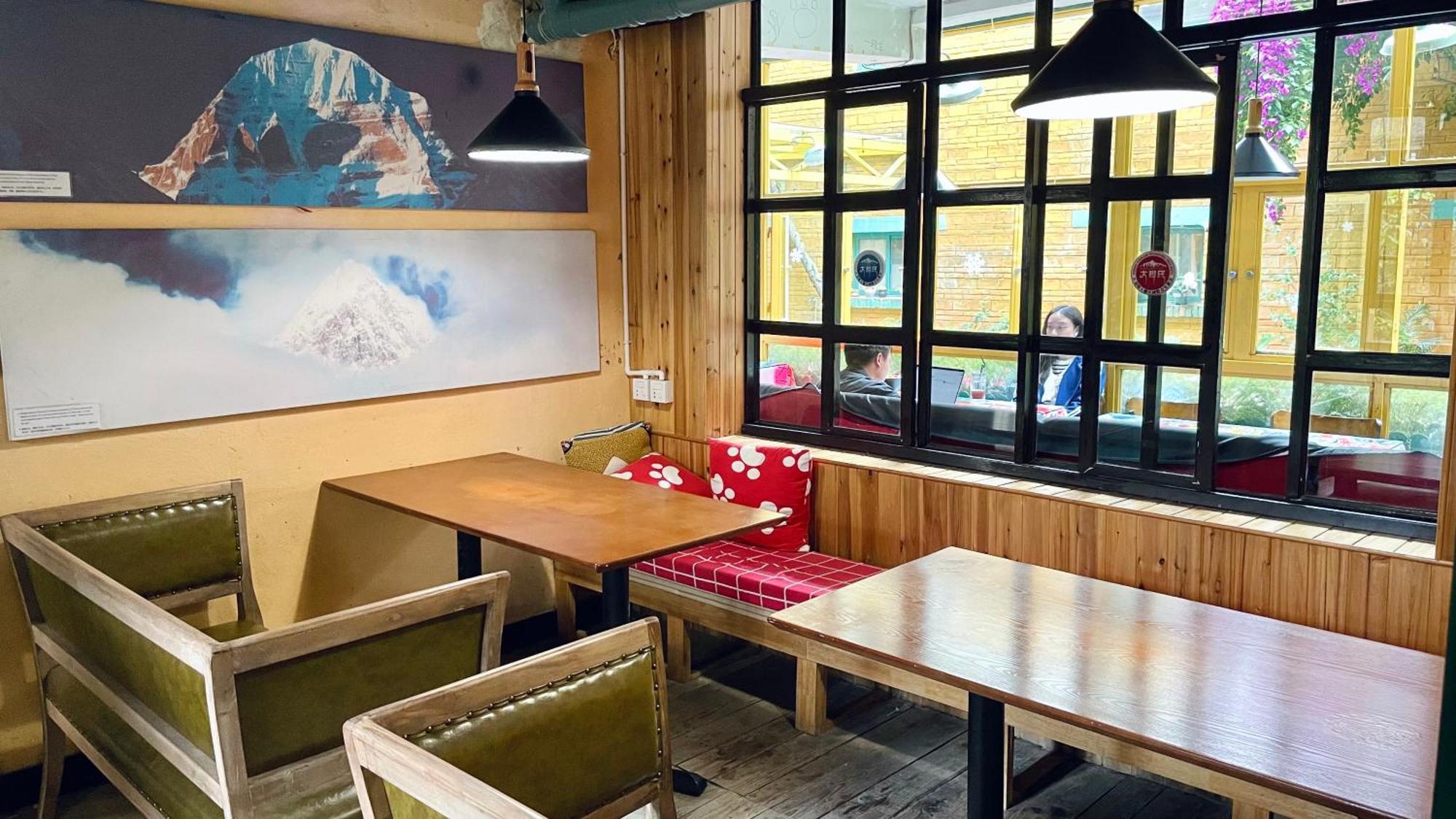 The Cloudland International Youth Hostel Close To The City Center,10 Min Walks To The Subway, Close To The Night Market, Old Street, Green Lake, English-Speaking Service, Free Activity Convenient Payment And Visa Cards Are Accepted Kunming Exterior foto